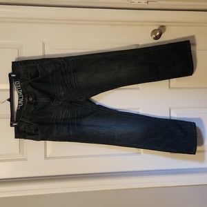 Echo Unltd jeans. Slim straight leg.